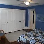 Comfy Guesthouse & Suite